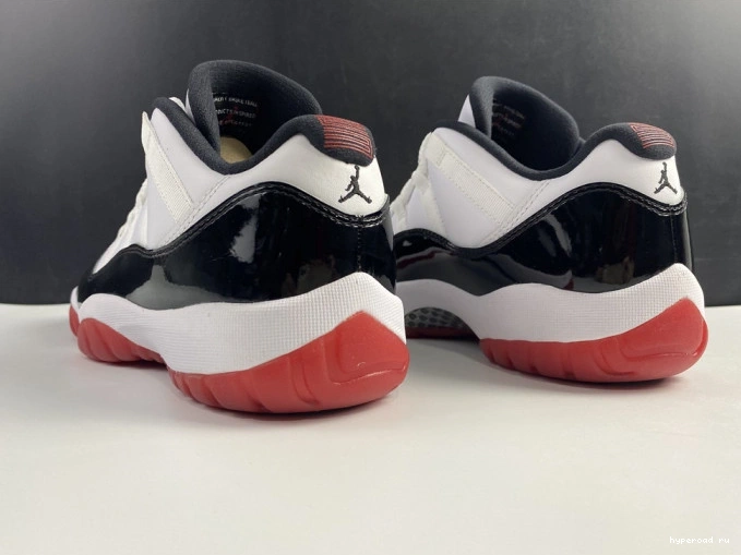 Low Jordan Air Bred 11 Retro AV2187-160 Concord 0731